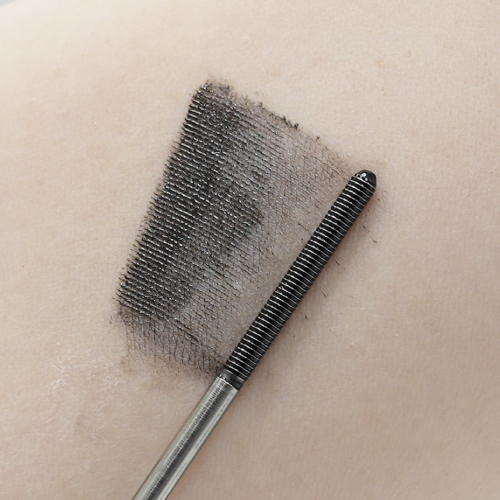 메탈룩 마스카라 블랙